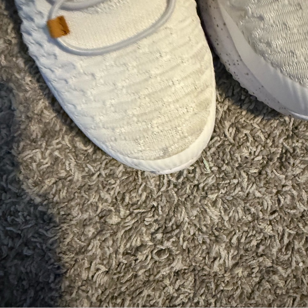 Skechers White Minimalist‎ Sneakers - Picture 7 of 11